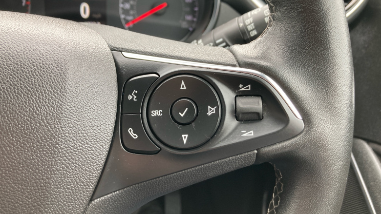 Vauxhall Crossland 1.5 Turbo D [120] Ultimate 5dr Auto Diesel Hatchback